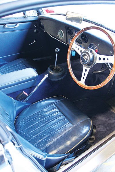 austin healey interior