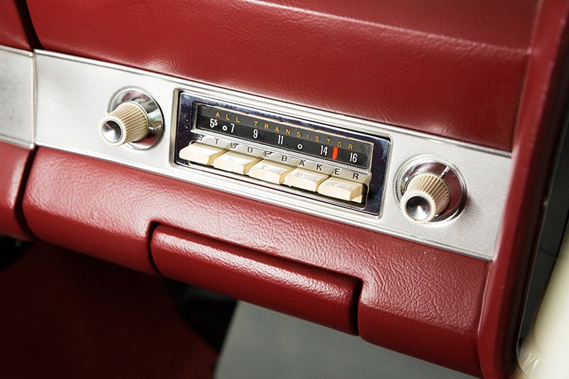 studebaker wagon radio