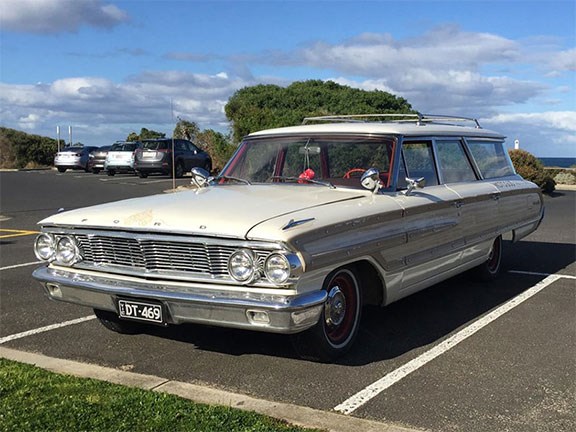 1964 Ford Galaxie Country Squire Wagon 