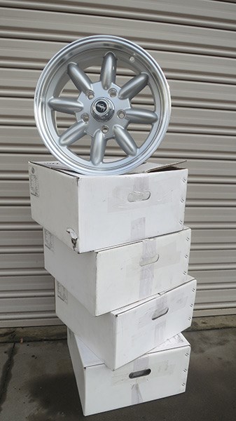 superlite wheels with boxes