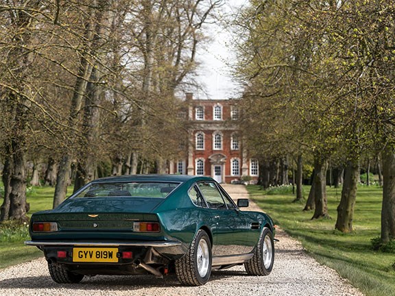 Aston Martin bent-eight bruisers and beauties at Goodwood 