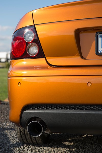 holden monaro cv8 z tail light 3