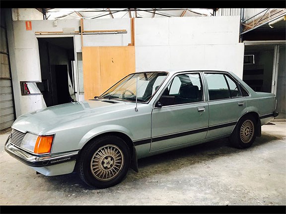 1982 VH Holden Commodore 