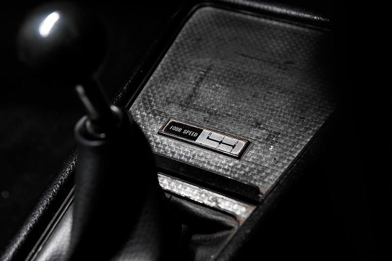 holden hq ss gearstick