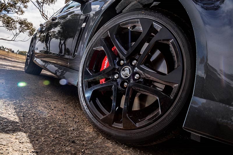 holden vf commodore wheel