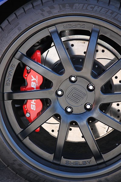ford mustang wheel