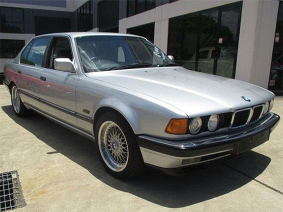 1993 BMW 740iL 