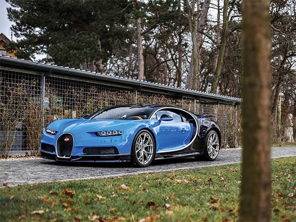 2017 Bugatti Chiron 