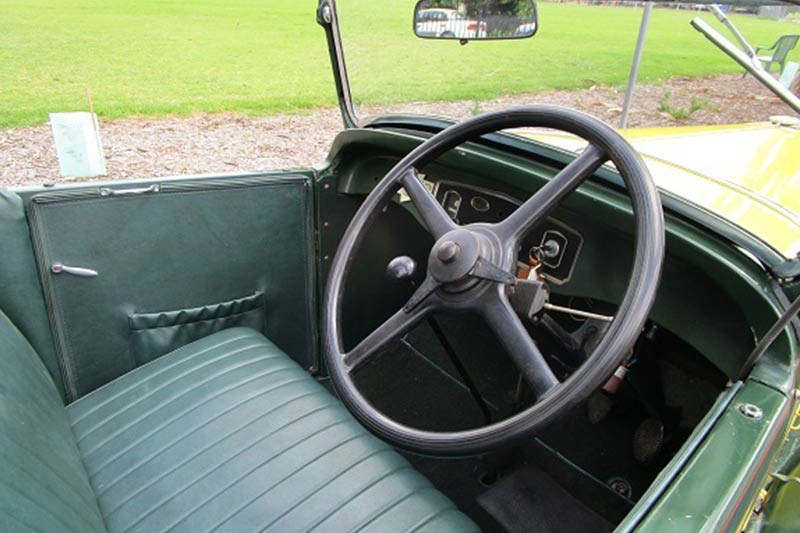 de soto roadster dash