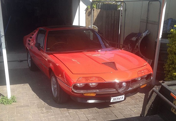 alfa romeo montreal