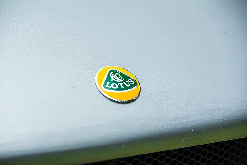lotus elise badge