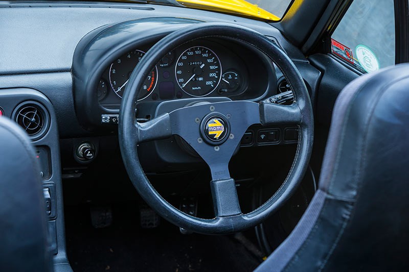 mazda mx5 interior dash