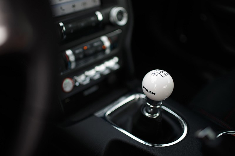 roush mustang gearshift