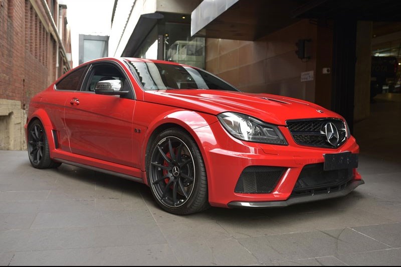 c63 amg bLACK