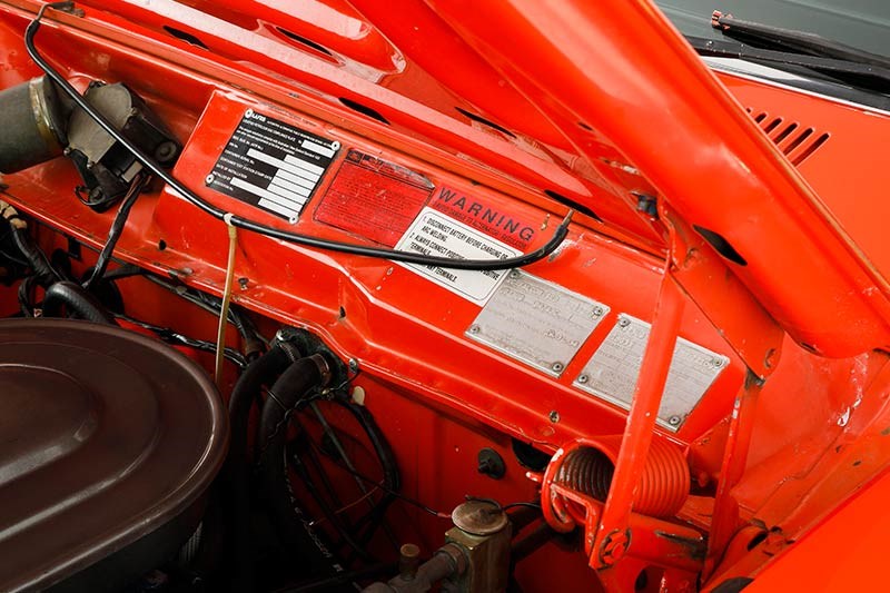 ford falcon xc engine bay