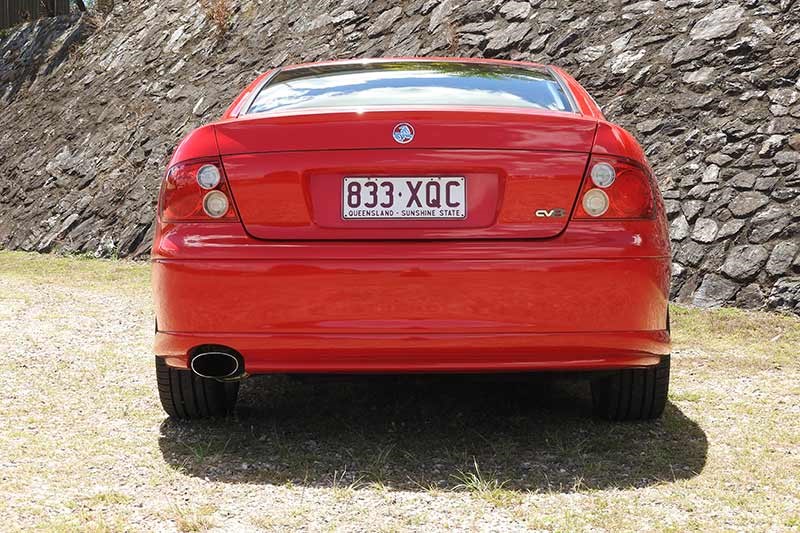 holden monaro cv8 rear