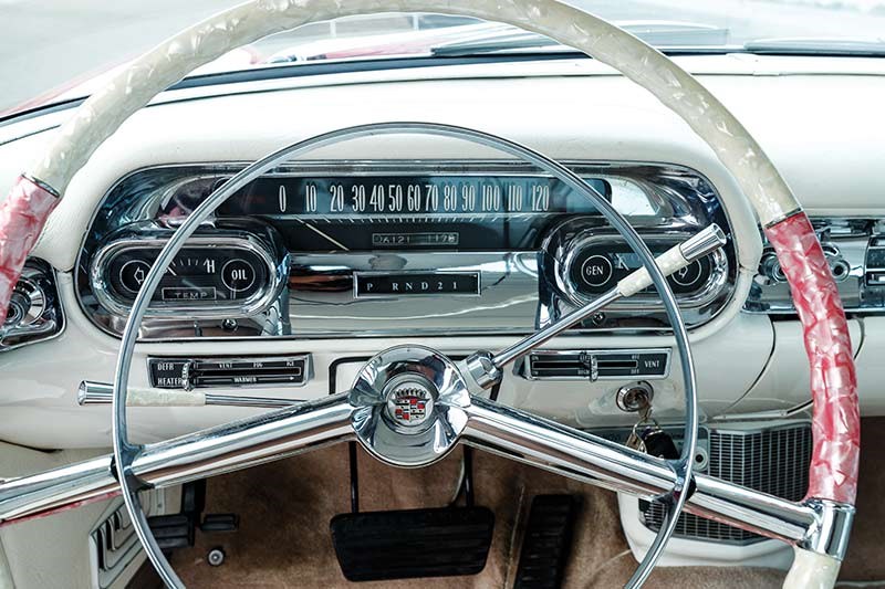 cadillac dash