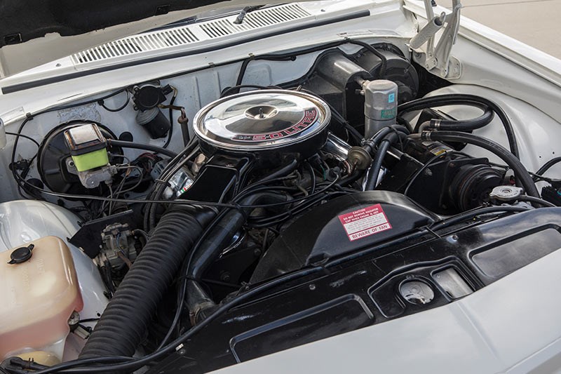 hdt magnum engine bay