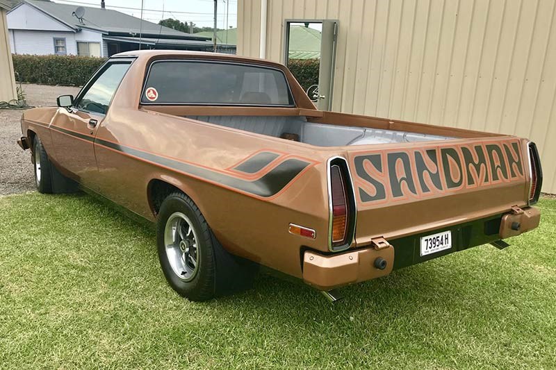 holden sandman rear