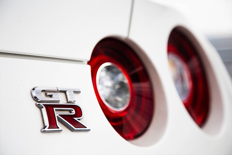 R32 v R35 R35 GTR badge