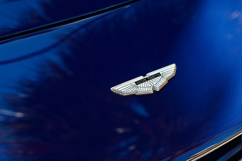 aston martin badge 3