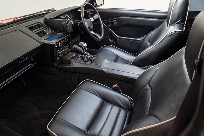 toyota mr2 interior front