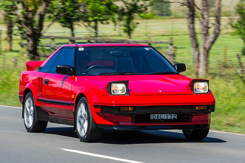 toyota mr2 onroad