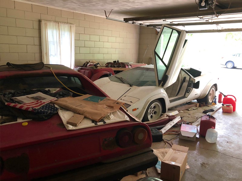 BARN FIND Countach and 308