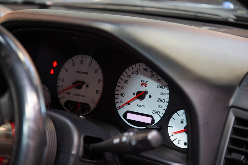 TOYBOX R34 GTR instrument cluster