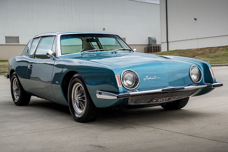 studebaker avanti front