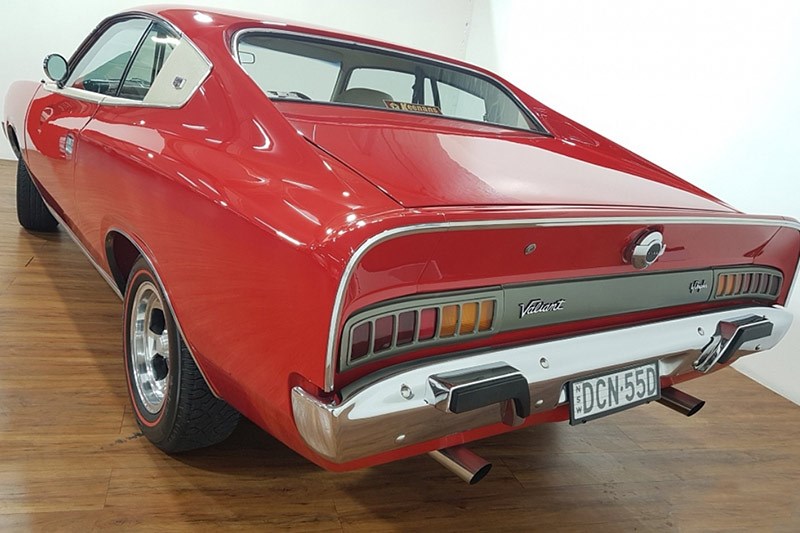 valiant charger rear