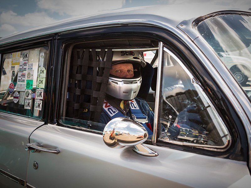 VHRR Sandown Historics Hello