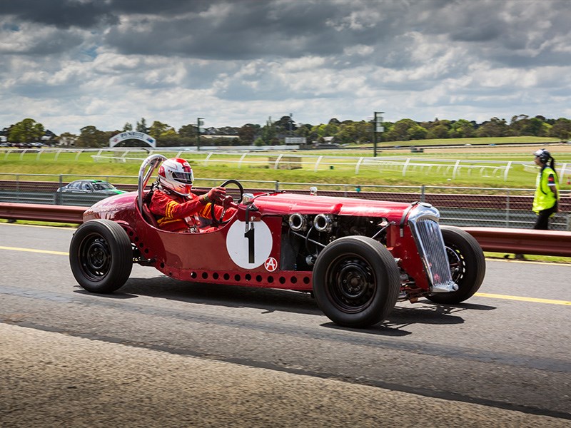 VHRR Sandown Historics Hold on