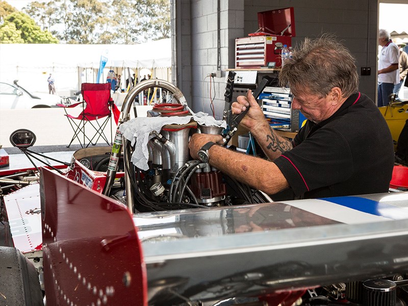 VHRR Sandown Historics Mechanic