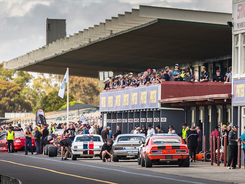 VHRR Sandown Historics Pits