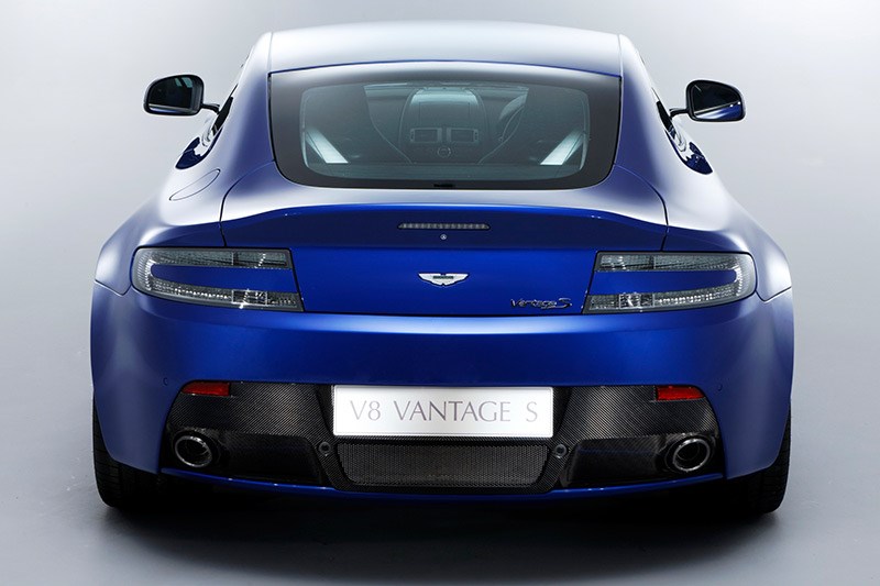 aston martin 3