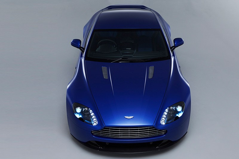 aston martin 4