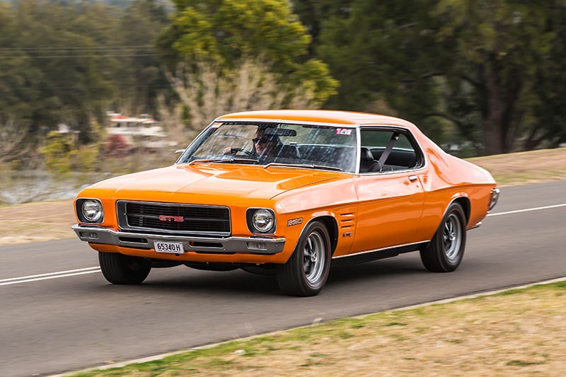 holden hq monaro onroad 2