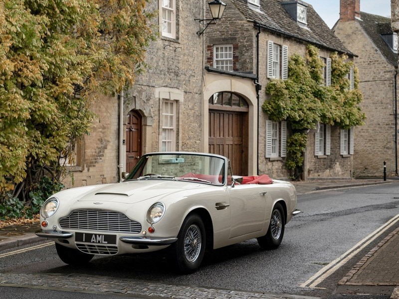 Aston Martin Cassette EV front