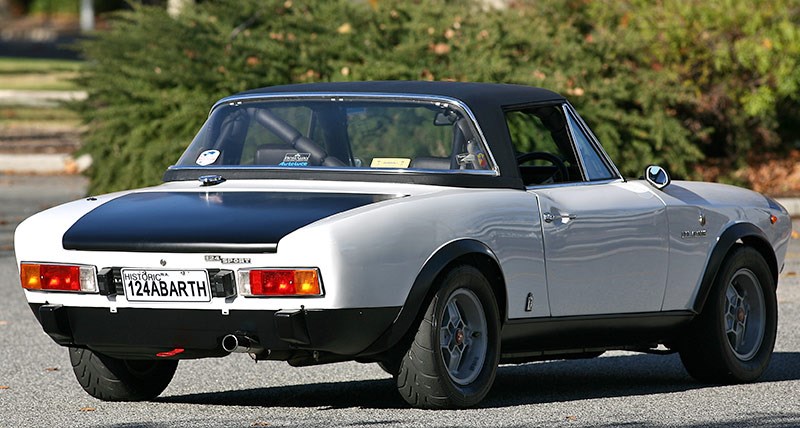 fiat 124 spyder 2