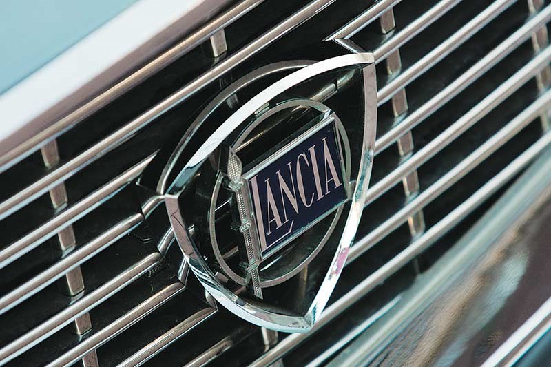 lancia flavia grille