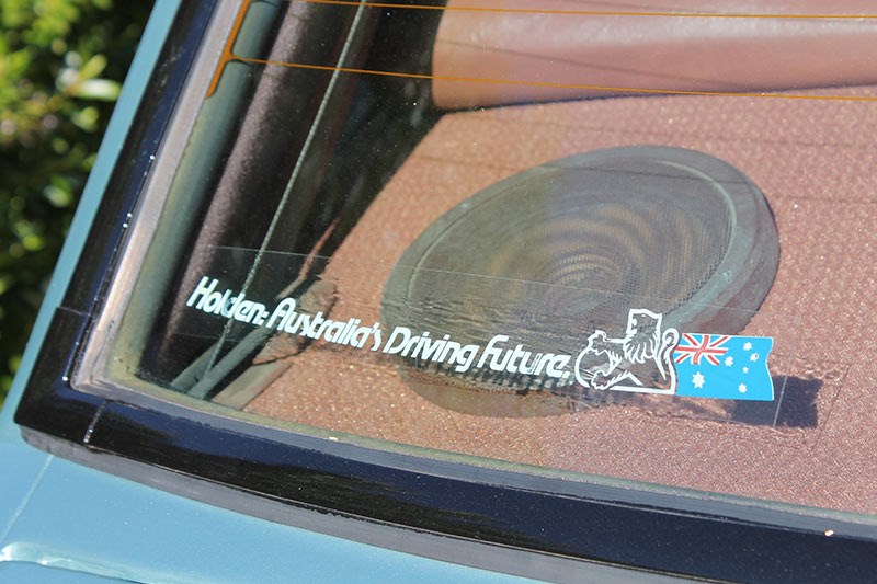 holden vk window 2