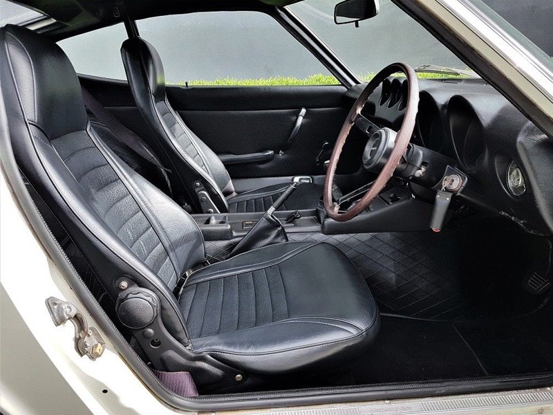 Datsun 240Z on eBay interior