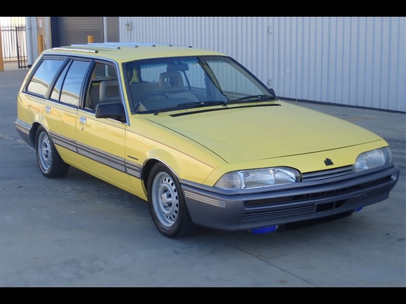 Holden Commodore VL Turbo wagon