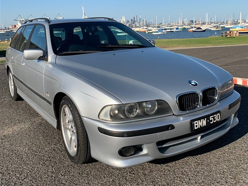 BMW E39 wagon