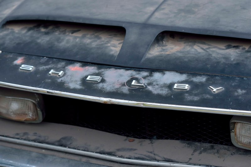 GT500 barn find badge