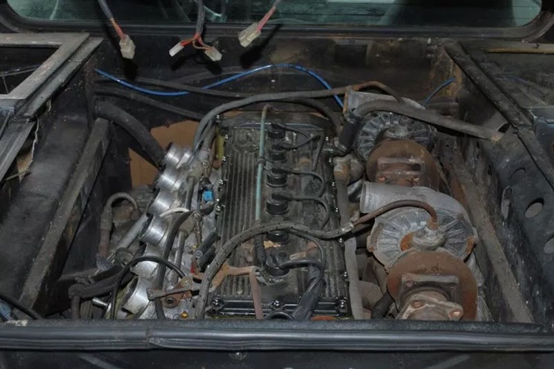 Lost BMW M1 engine