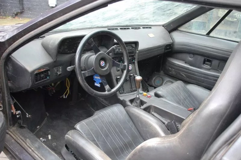Lost BMW M1 interior