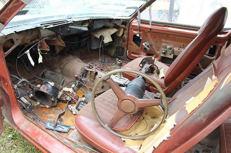 dodge challenger interior