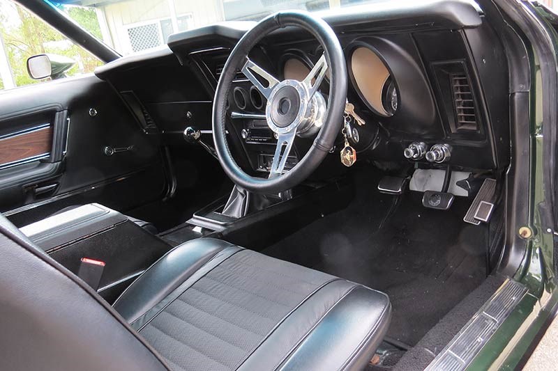ford mustang mach 1 interior 2